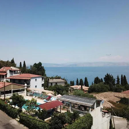 In With Sea View & Pool Apartment Benitses (Corfu)