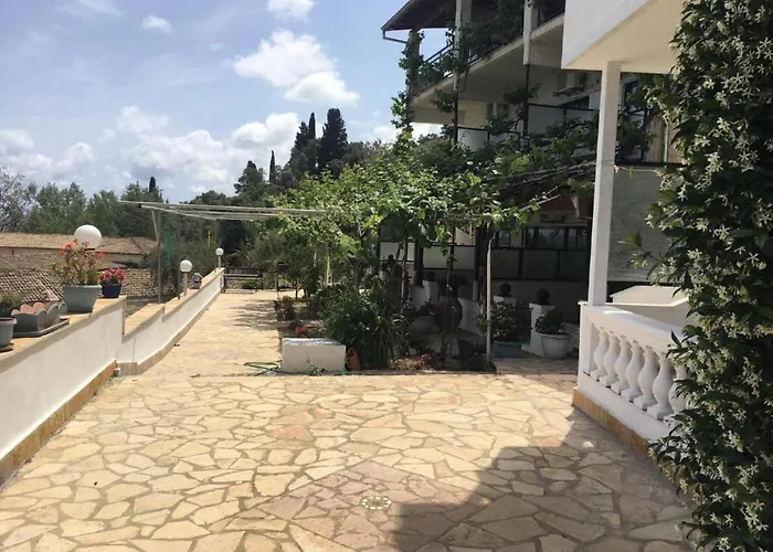 Apartman In With Sea View & Pool *
