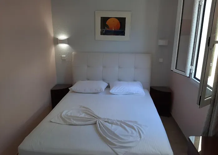 Apartman In With Sea View & Pool *