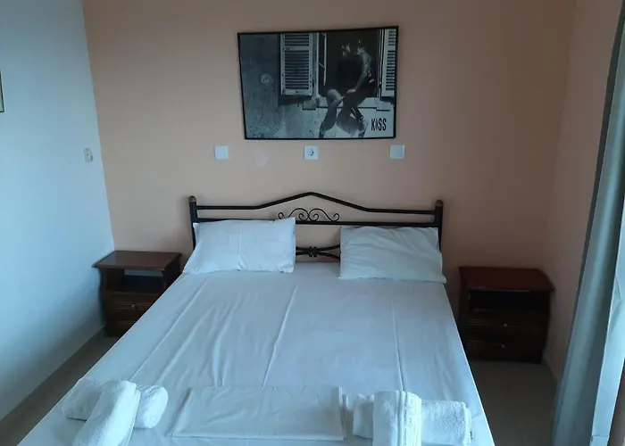 In With Sea View & Pool Apartman Benícesz